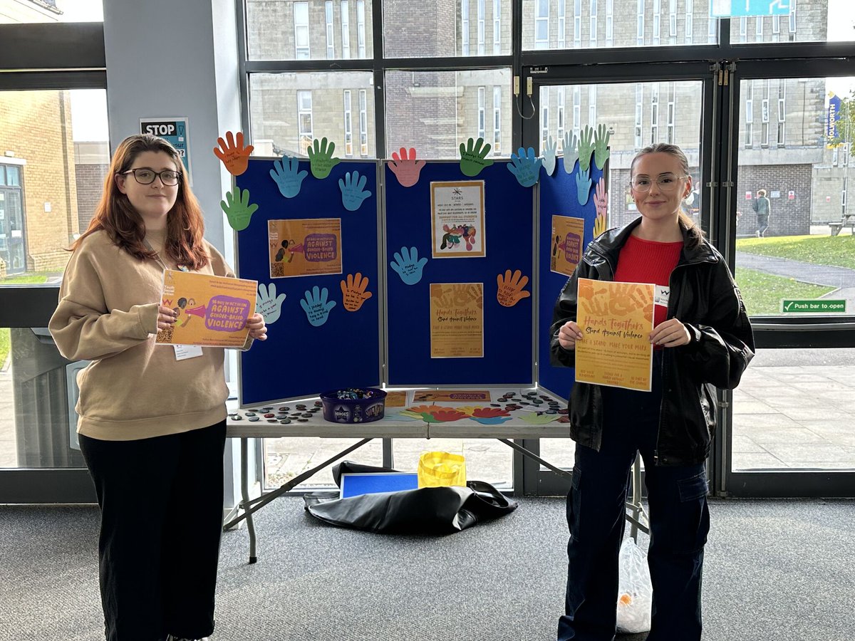 Weymouth College (@weymouthcollege) on Twitter photo Our Students Services team has been taking part in the 16 ๐ซ๐๐๐ ๐๐ ๐จ๐๐๐๐๐๐๐ ๐๐๐๐๐๐๐ ๐ฎ๐๐๐
๐๐-๐ฉ๐๐๐๐
๐ฝ๐๐๐๐๐๐๐ campaign, educating young people on behaviour and sharing support.
Thanks to all for helping to share this important message! ๐๐ Our Students Services team has been taking part in the 16 ๐ซ๐๐๐ ๐๐ ๐จ๐๐๐๐๐๐๐ ๐๐๐๐๐๐๐ ๐ฎ๐๐๐
๐๐-๐ฉ๐๐๐๐
๐ฝ๐๐๐๐๐๐๐ campaign, educating young people on behaviour and sharing support.
Thanks to all for helping to share this important message! ๐๐