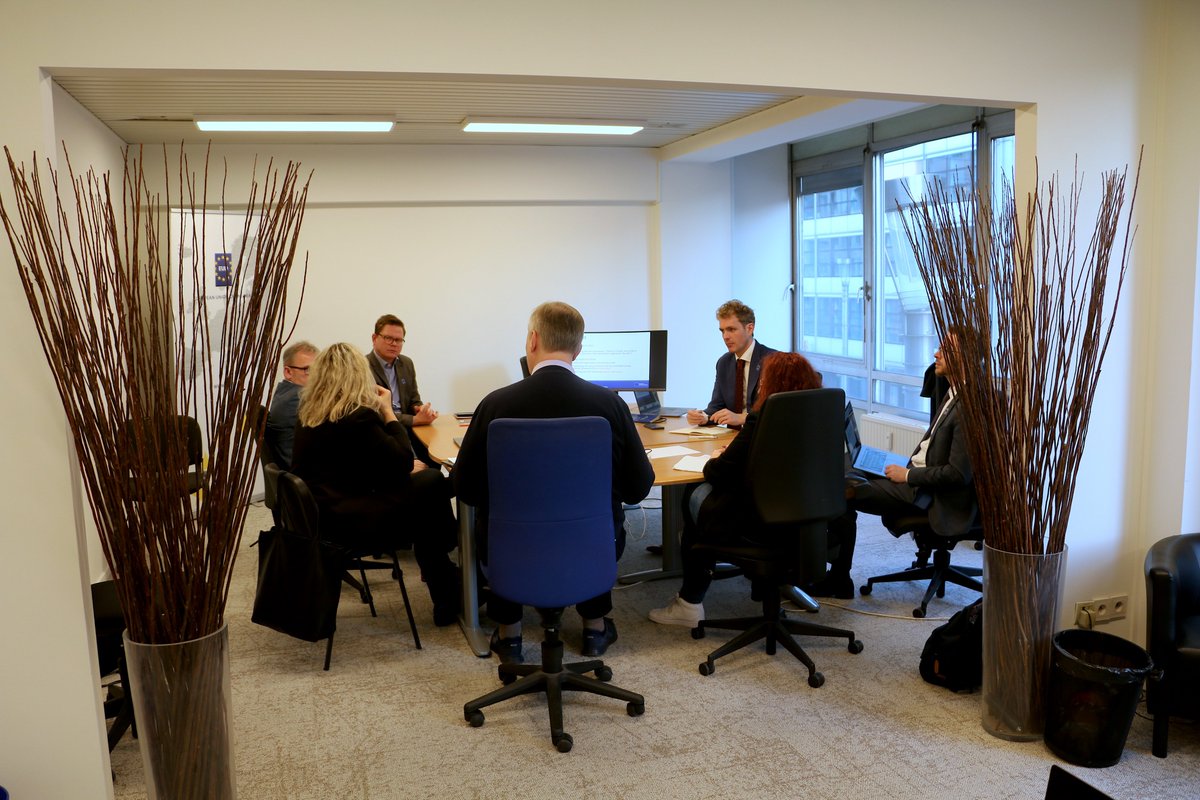 Today, EUD Board brainstormed strategies with Policy Manager <a href="/Alexblxs1/">Alexandre Bloxs</a> on the future of the #CERV Programme. Together, we're shaping plans to promote equality, protect Deaf rights, and advocate for inclusive EU policies. 🤝

#DeafInclusion #SignLanguageRights #EUDisabilityRights