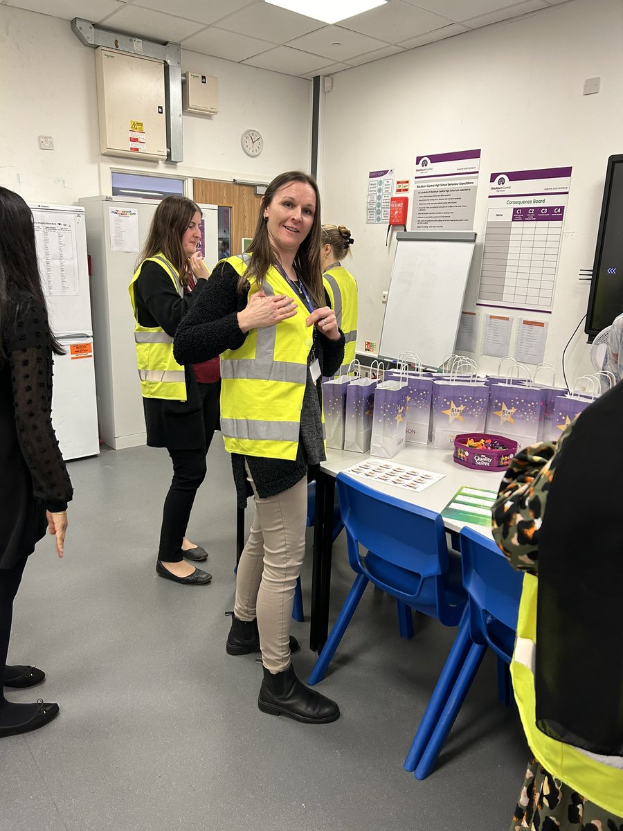 Well done Blackburn Central High School, another fab event for Stars in our Schools. 
#miriamrathore #starsinourschools