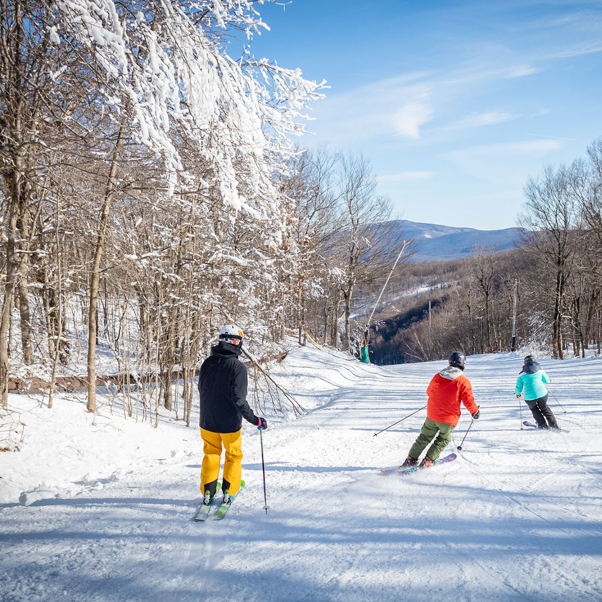 Cyber deals are here! Purchase lift tickets and reserve lodging and save through Monday. Check out the deals and purchase here 👉 jiminypeak.com/cyber-weekend-….

#jiminypeeks #jiminypeak #jiminy #intheberkshires #visittheberkshires