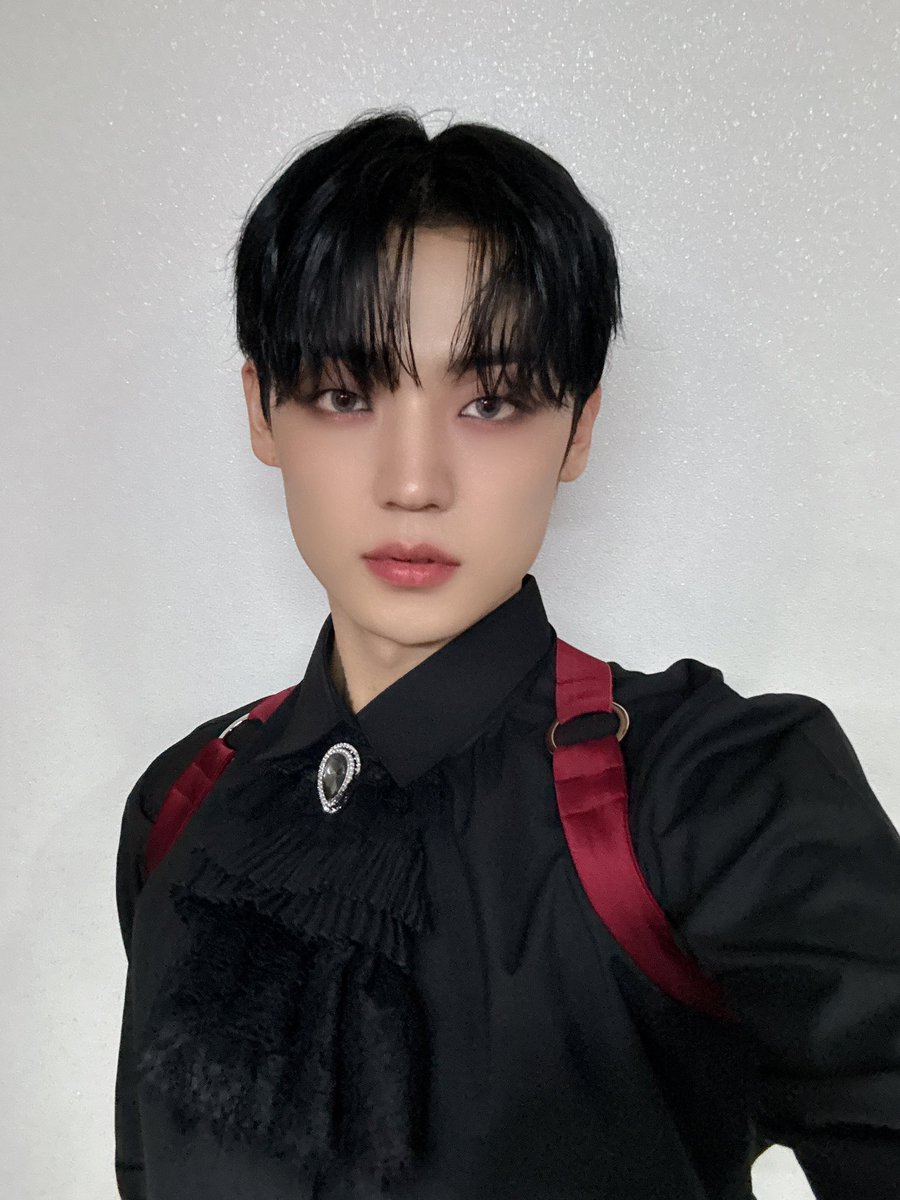 A.C.E tweet media
