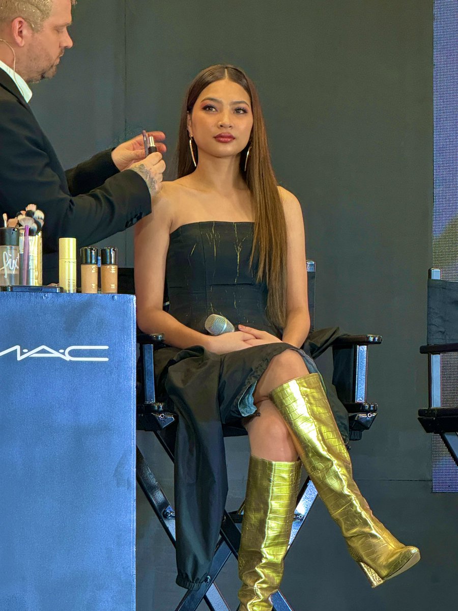 alipinniCOLETT's tweet image. Hindi ako sumigaw kanina kahit himlay na himlay na ko kasi sabi mo ssshhh. Very good ako, sana dito nalang manotice 🥹🫶🏻💚 

Thank youu @MACcosmetics 
#MACXBINI #MACPro #MACCosmeticsPH