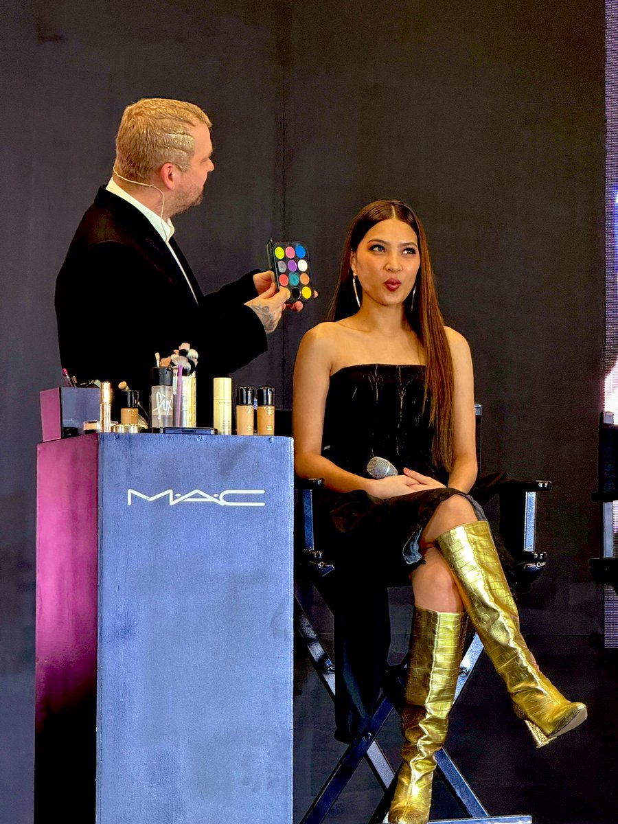 alipinniCOLETT's tweet image. Hindi ako sumigaw kanina kahit himlay na himlay na ko kasi sabi mo ssshhh. Very good ako, sana dito nalang manotice 🥹🫶🏻💚 

Thank youu @MACcosmetics 
#MACXBINI #MACPro #MACCosmeticsPH