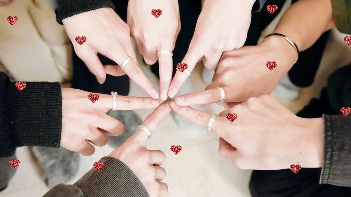 mainlyjay's tweet photo. happy 4th anniversary, enhypen ♡

ENHYPEN OUR 4EVER HOME
#FOUREVERCONNECTED #Happy_4th_ENniversary #사년동안_달려온_우리의_하이웨이 #ENHYPEN祝デビュー４周年 @ENHYPEN_members @ENHYPEN https://t.co/PGy7wkfhWd