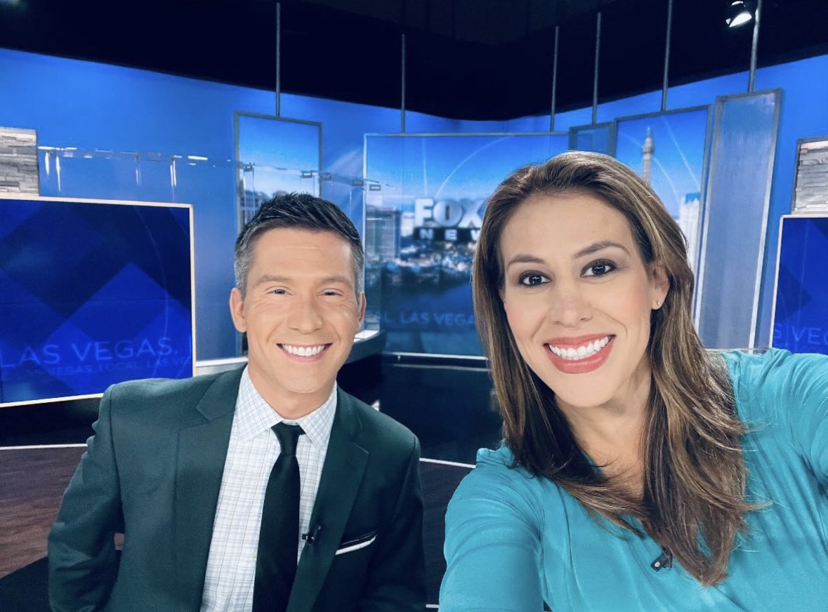 SeanDowlingTV's tweet photo. Fun times on set! 📸 https://t.co/UUojOhnLGL