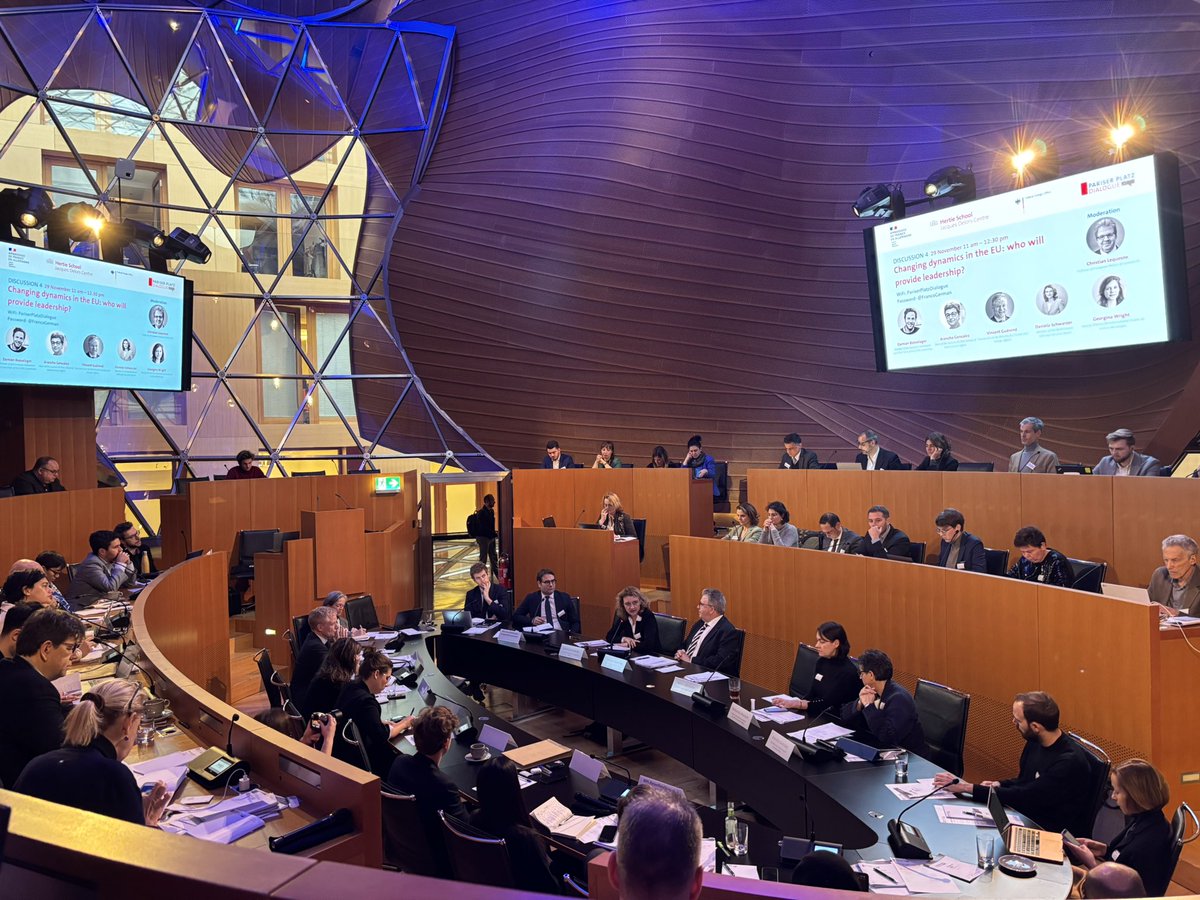 Nicole Koenig (@nic_koenig) on Twitter photo Great pleasure to attend the 5th 🇫🇷🇩🇪 #PariserPlatzDialogue today and to speak about 🇪🇺 defence ambitions w <a href="/Olivier1Schmitt/">Olivier Schmitt</a> <a href="/FedeSantop/">Federico Santopinto</a> <a href="/SaraNanni/">Sara Nanni</a> <a href="/matellysy/">Sylvie Matelly</a> at such a crucial time.
And of course lovely to see former colleagues from the 3 Delors sisters! Well done! Great pleasure to attend the 5th 🇫🇷🇩🇪 #PariserPlatzDialogue today and to speak about 🇪🇺 defence ambitions w <a href="/Olivier1Schmitt/">Olivier Schmitt</a> <a href="/FedeSantop/">Federico Santopinto</a> <a href="/SaraNanni/">Sara Nanni</a> <a href="/matellysy/">Sylvie Matelly</a> at such a crucial time.
And of course lovely to see former colleagues from the 3 Delors sisters! Well done!