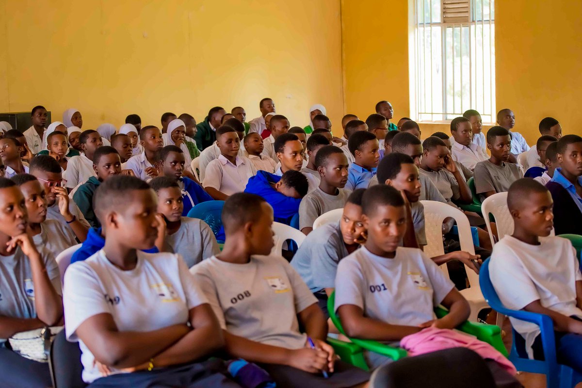 Kundwa Health (@kundwahealth) on Twitter photo Today, our Executive Director, <a href="/c_confiance/">Dr. CYUBAHIRO Confiance, MD🇷🇼</a>, delivered keynote address at the launch of #IFGClubs by <a href="/informed_gens/">Informed Future Generations</a> in collaboration with <a href="/kundwahealth/">Kundwa Health</a>, <a href="/RBCRwanda/">Rwanda Biomedical Centre</a>, and <a href="/GatsiboDistrict/">Gatsibo District</a> . The discussion emphasized critical role of #YLOs) in driving community-led health solutions. Today, our Executive Director, <a href="/c_confiance/">Dr. CYUBAHIRO Confiance, MD🇷🇼</a>, delivered keynote address at the launch of #IFGClubs by <a href="/informed_gens/">Informed Future Generations</a> in collaboration with <a href="/kundwahealth/">Kundwa Health</a>, <a href="/RBCRwanda/">Rwanda Biomedical Centre</a>, and <a href="/GatsiboDistrict/">Gatsibo District</a> . The discussion emphasized critical role of #YLOs) in driving community-led health solutions.
