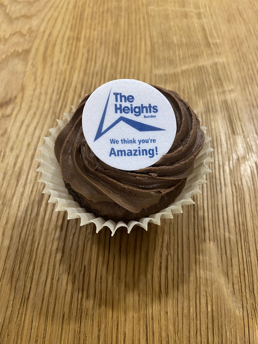 MrsLewis tweet media