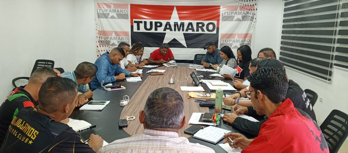 TupamaroMRT_'s tweet photo. Desde La Yaya, casa de nuestro Partido la Dirección Nacional Operativa desarrolla reunión en el marco de la revisión de planes trazados y consolidación de agenda para el fortalecimiento de la revolución Bolivariana.

@NicolasMaduro https://t.co/q7Fw8HITdc