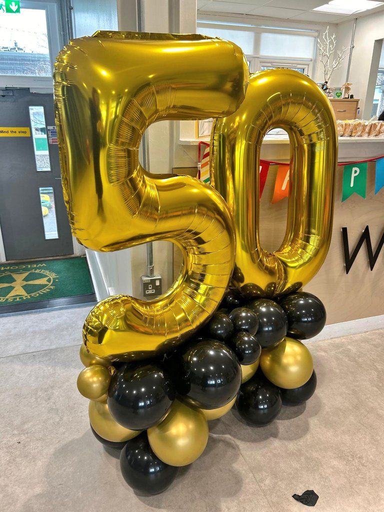 KnightsridgePr1's tweet photo. The celebrations have begun!! 🎉💚💛 https://t.co/sQp8KhYubP