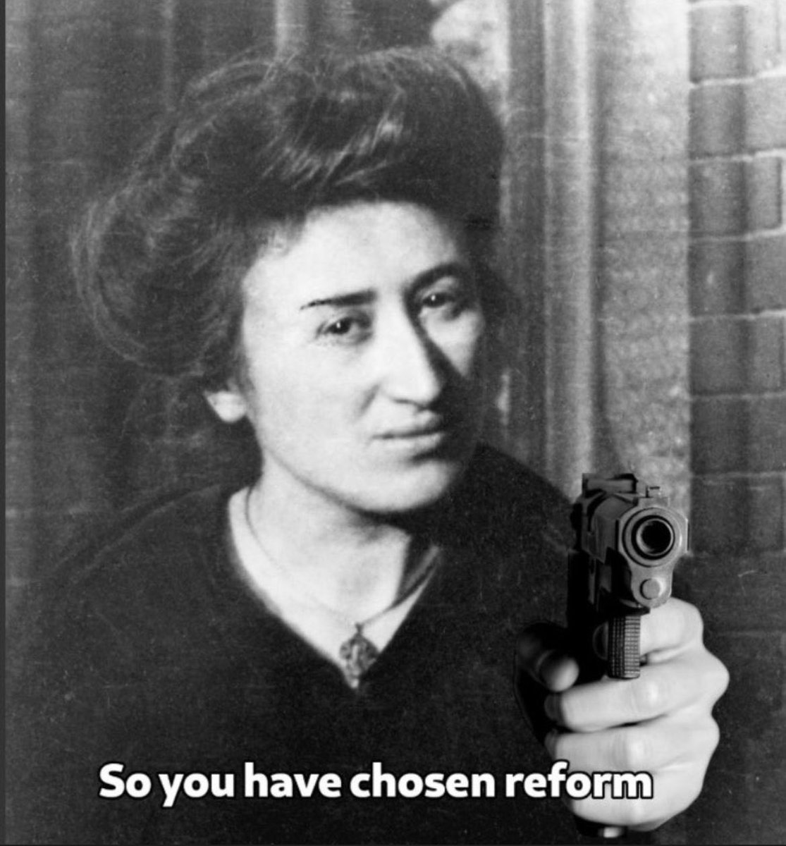 criticofpolecon's tweet photo. When I read a great academic text about Marx but it ends in a vague notion of “what we need is more democracy” https://t.co/C5HWFpXRxg