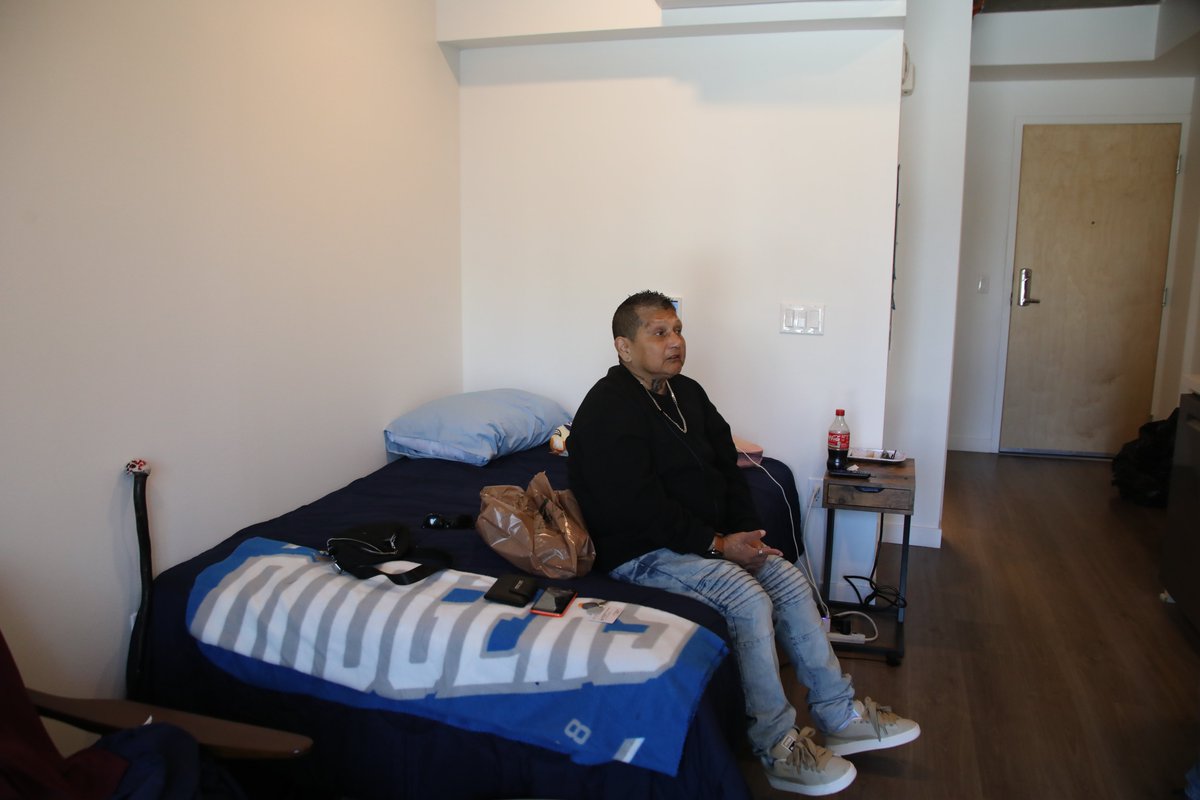 MayorOfLA's tweet photo. "Until you're in our shoes, and you know how it is to be homeless - nowhere to take a shower, nowhere to cook food..."

That's how Valerie felt when she fell into homelessness after getting sick and losing her home. She's now permanently housed.

Housing saves lives. https://t.co/7vVnqbHxEu