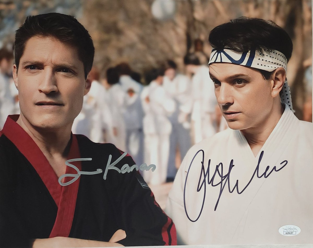 kooltoysgames's tweet photo. Black Friday Special!

Purchase any autograph, and get a FREE personalized video message from the bad boy himself, @seankanan

All photos are 11x14, authenticated and range in price from $150 - $250. PM to order 

#itemsforsale #memorabilia #autograph #autographs #collectibles #CobraKai