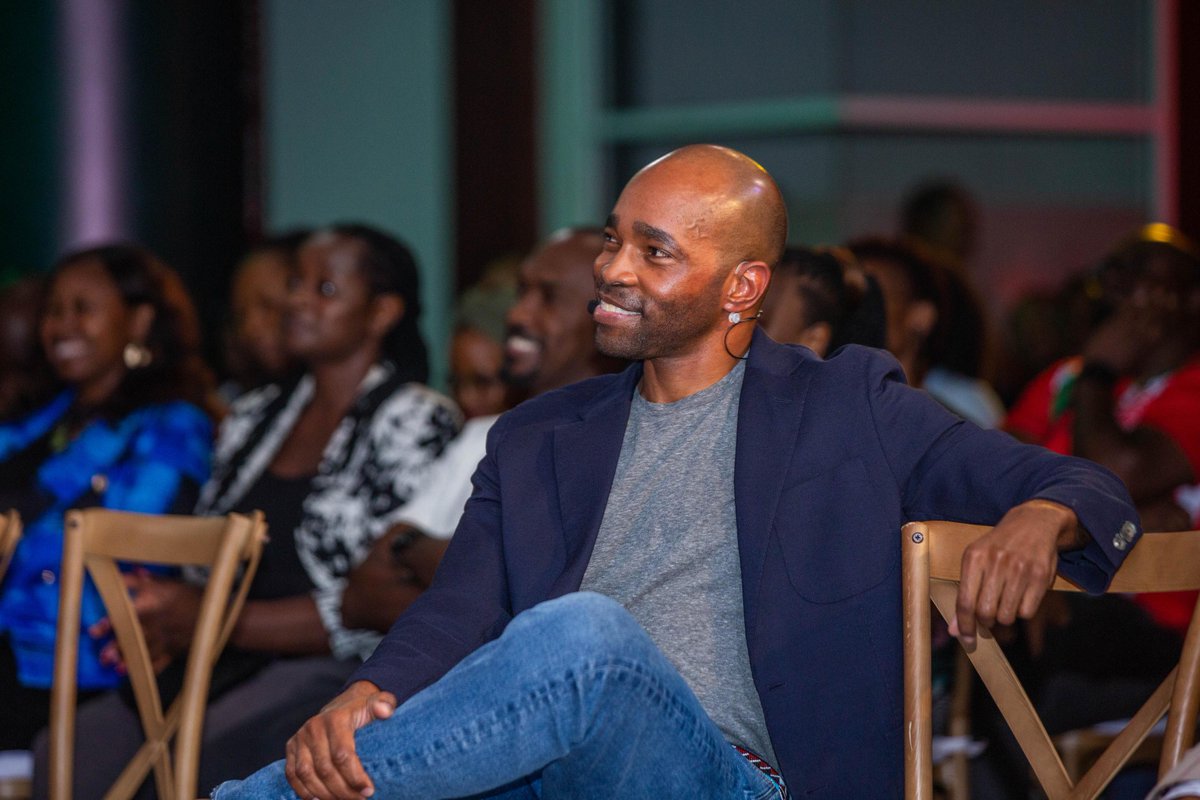 SafaricomPLC's tweet photo. Key highlights from Chad Pollock, GM East Africa, Visa at #EngageKe #EngageMilestonesKe
1. Good decisions lead to good results, while bad decisions lead to bad outcomes.
2. A man is a man is a man. We are all the same and should respect one another equally.
3. Don’t let challenges and obstacles get into your head. Everyone faces difficulties, but the key is to never give up.
4. Choose your adventures and take risks, as they often pay off handsomely.
5. Have faith in yourself and strive to better your life.
6. It's Not How You Start, but How You Finish
Life’s journey is defined by the way you overcome and complete it.
7. The Alchemist's Truth
"No matter what he does, every person plays a critical role in this world, often without even realizing it.
@EngageKE
Follow the conversation here... https://t.co/frHIRdLzxW