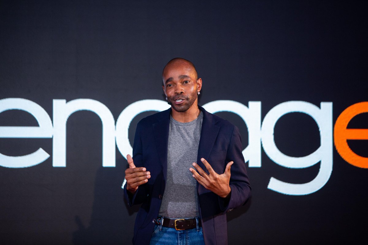 SafaricomPLC's tweet photo. Key highlights from Chad Pollock, GM East Africa, Visa at #EngageKe #EngageMilestonesKe
1. Good decisions lead to good results, while bad decisions lead to bad outcomes.
2. A man is a man is a man. We are all the same and should respect one another equally.
3. Don’t let challenges and obstacles get into your head. Everyone faces difficulties, but the key is to never give up.
4. Choose your adventures and take risks, as they often pay off handsomely.
5. Have faith in yourself and strive to better your life.
6. It's Not How You Start, but How You Finish
Life’s journey is defined by the way you overcome and complete it.
7. The Alchemist's Truth
"No matter what he does, every person plays a critical role in this world, often without even realizing it.
@EngageKE
Follow the conversation here... https://t.co/frHIRdLzxW