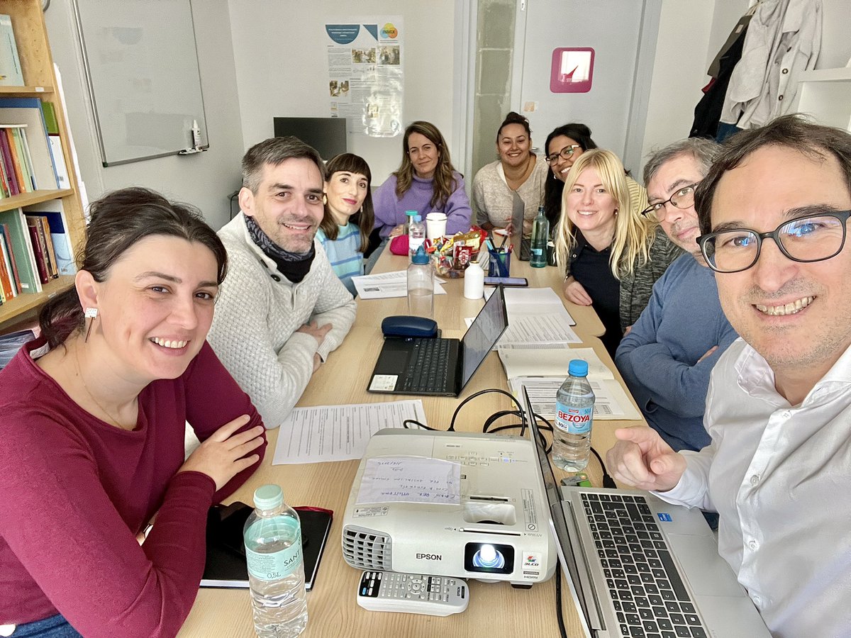 Dan Rodríguez-García tweet media