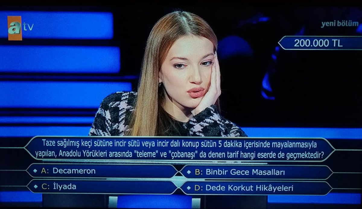troyamuzesi's tweet photo. Eğer Troya Müzesi'ni takip etseydi... 🥺

#teleme #Troyamüzesi #Çanakkale #ilyada #kimmilyonerolmakister #ilyada #Türkiye https://t.co/jdWbPzJEHu