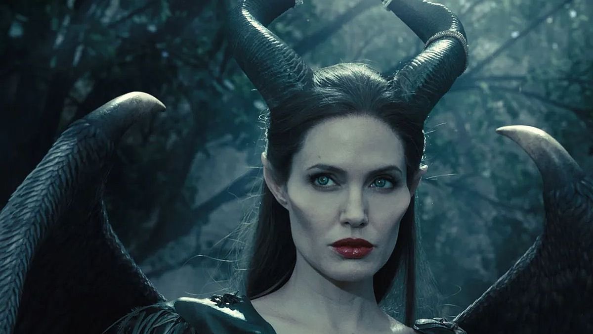SinemaHanedani's tweet photo. Angelina Jolie, Maleficent 3’ün çekilmesine açık olduğunu bildirdi. https://t.co/JTo07aGK7j