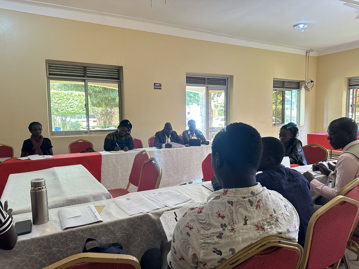Ashwauganda's tweet photo. Today we launched our Community-led TB Elimination Initiative to enhance diagnostic capabilities and boost access to screening services. This will reduce undiagnosed TB cases by 50% and hit a 90% treatment completion rate in six months. #LiveTBfree https://t.co/K1oXLVCYsF