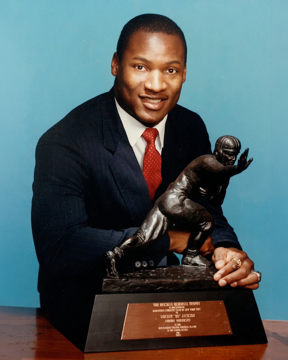 Happy Birthday, <a href="/BoJackson/">Bo Jackson</a> 🎉