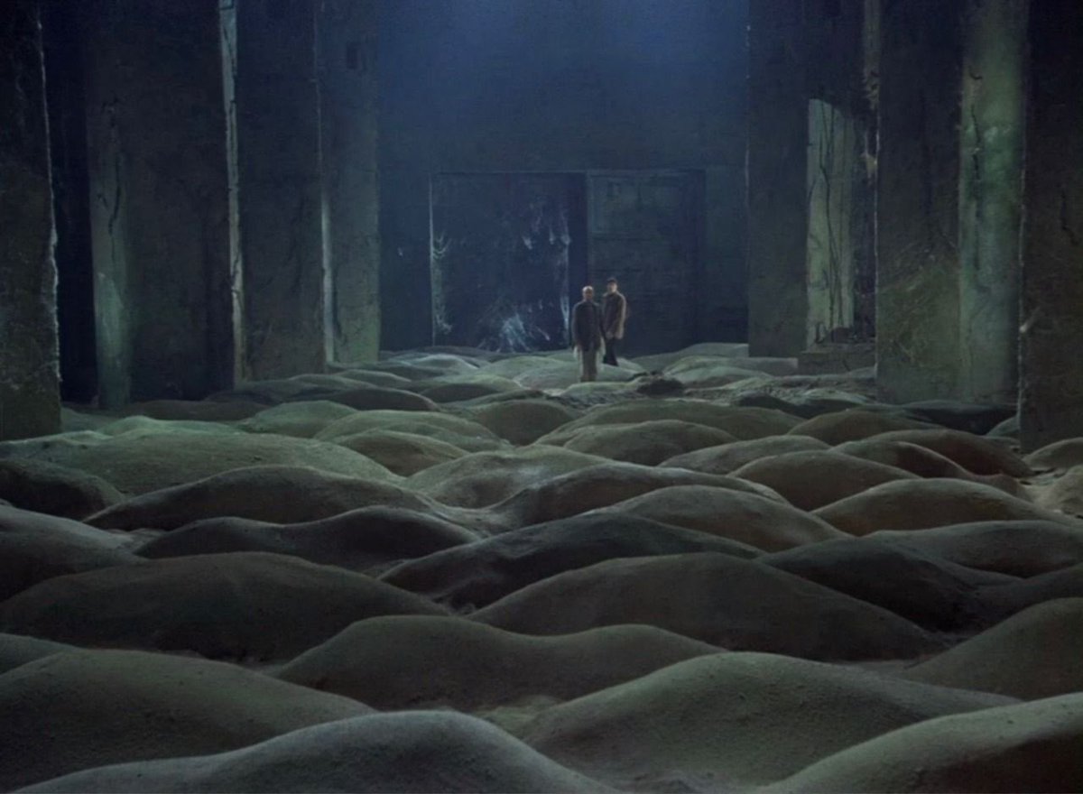 Lenscap's tweet photo. ‘Stalker’ (1979)
dir. Andrei Tarkovsky
dp. Georgi Rerberg/Aleksandr Knyazhinskiy https://t.co/tksvHHcekX