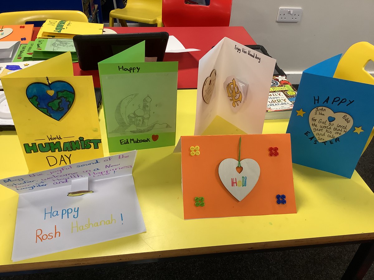 HayfieldLane (@hayfieldlanepri) on Twitter photo Look at these fab cards based on our <a href="/Skills_Builder/">Skills Builder Partnership</a> challenge. So many key skills required to produce these fantastic cards. Look at these fab cards based on our <a href="/Skills_Builder/">Skills Builder Partnership</a> challenge. So many key skills required to produce these fantastic cards.