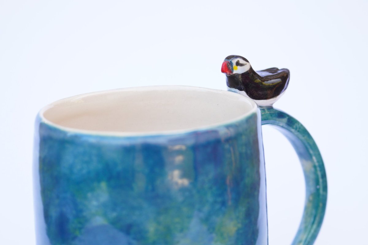 Excited to be selling my art at the Aberdeen Ceramics Studio winter Market this weekend. If you are in Aberdeen, come see us 🐧 My pieces are of course all wildlife focused
