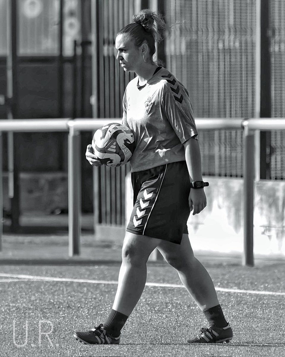 @andrea_delanava
#sdeibar #sdeibarfemenino #ligavasca #euskalliga #ligavascafem #futbol #futbolfemenino #futbolvasco #euskalfutbola