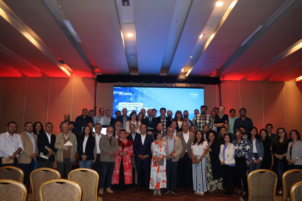 Hoy en <a href="/AutonomaTemuco/">Universidad Autónoma | Temuco</a> se realizó el lanzamiento del "Distrito Virtual de Innovación U. Autónoma - Greentech", un ecosistema colaborativo que promueve la creatividad, el desarrollo tecnológico y la #innovación entre diversos actores, públicos y privados, de La Araucanía.