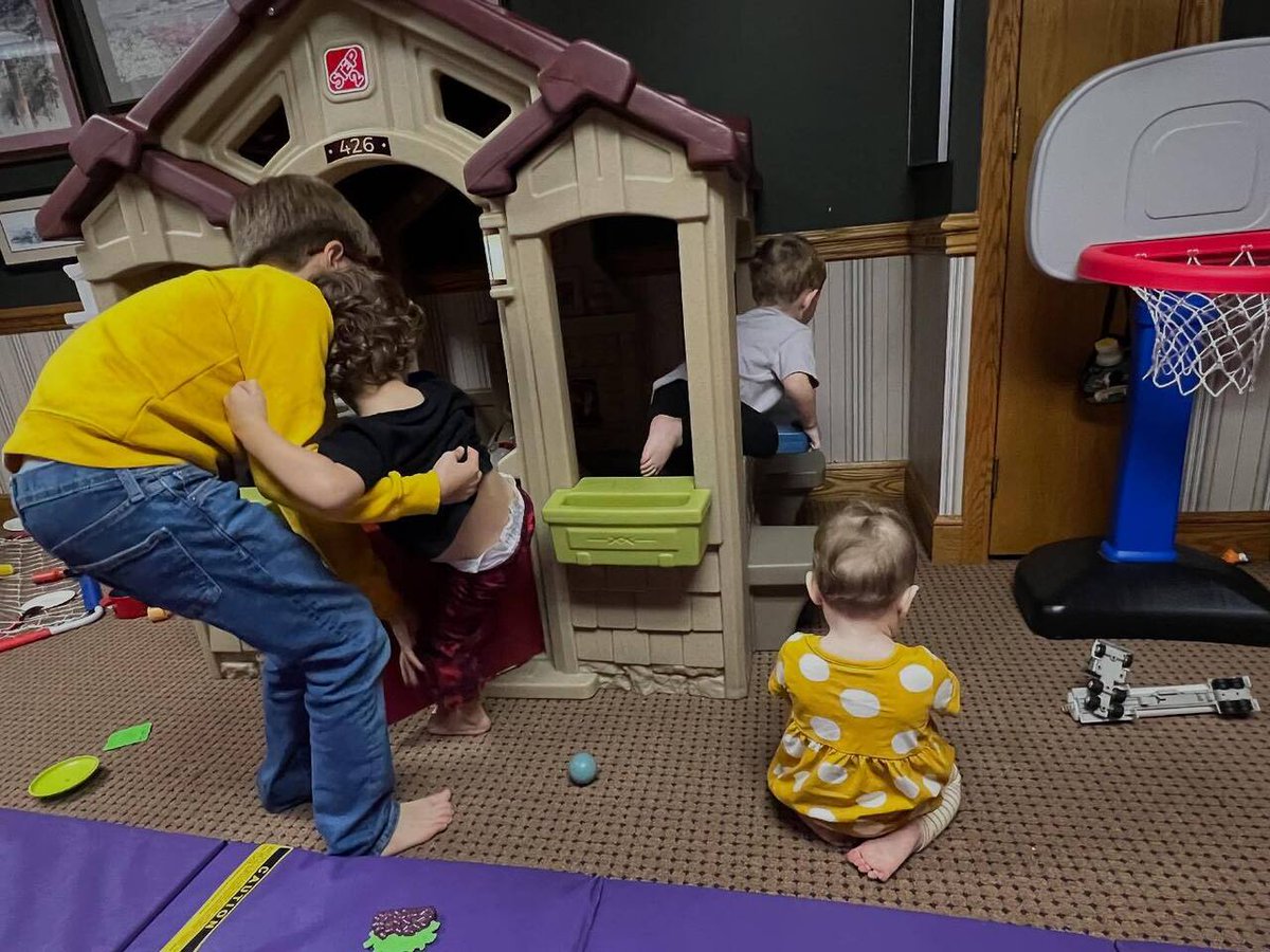 Corey Ryan tweet media