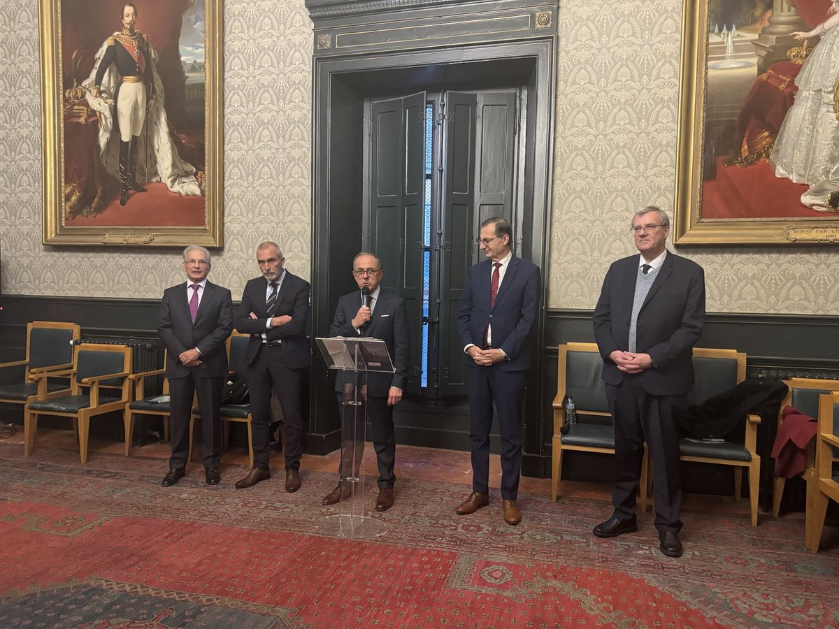 Premier président cour d’appel d’Aix-en-Provence tweet media