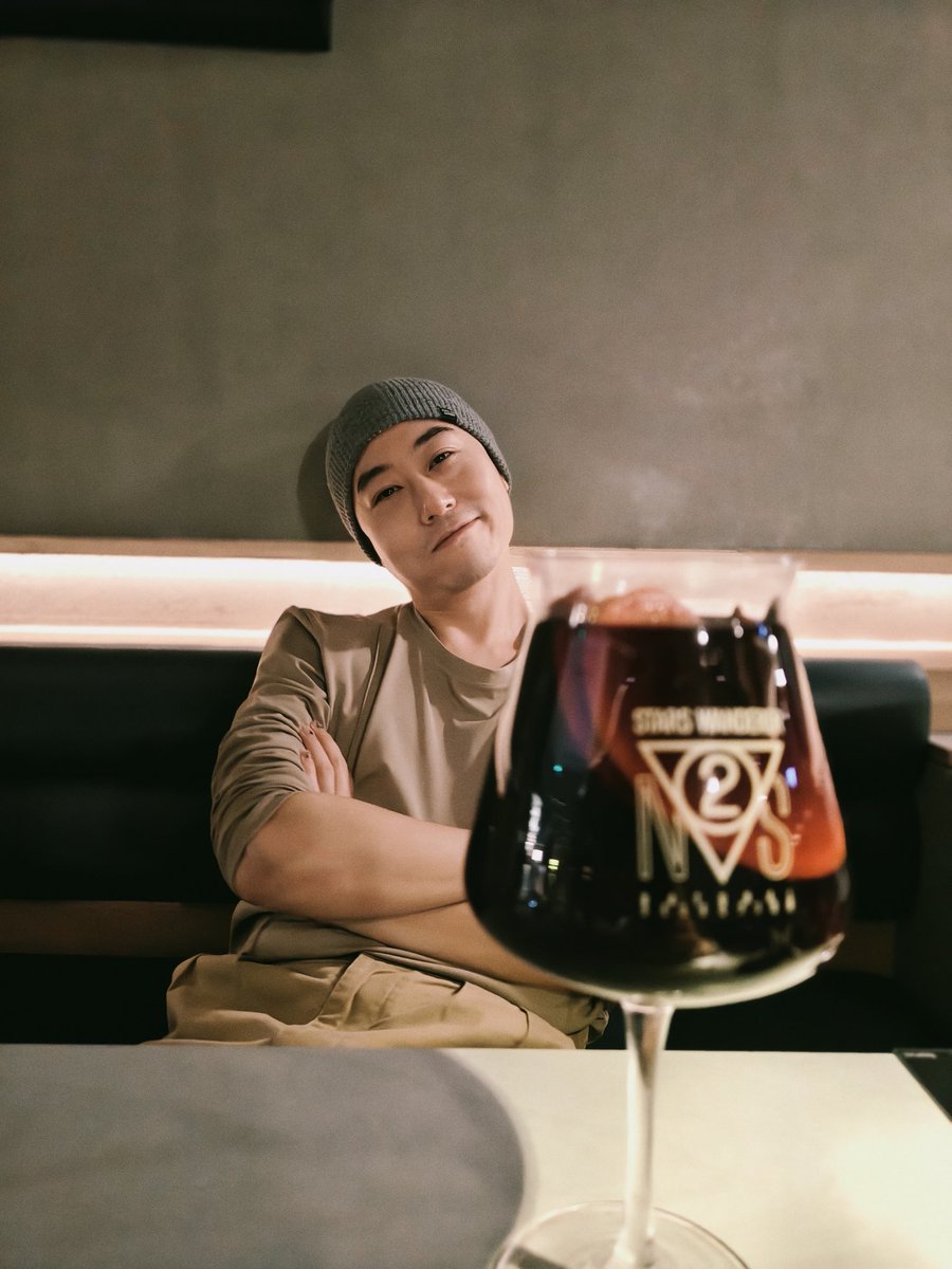 B85520339's tweet photo. 🍷 https://t.co/KnhxHoYELl