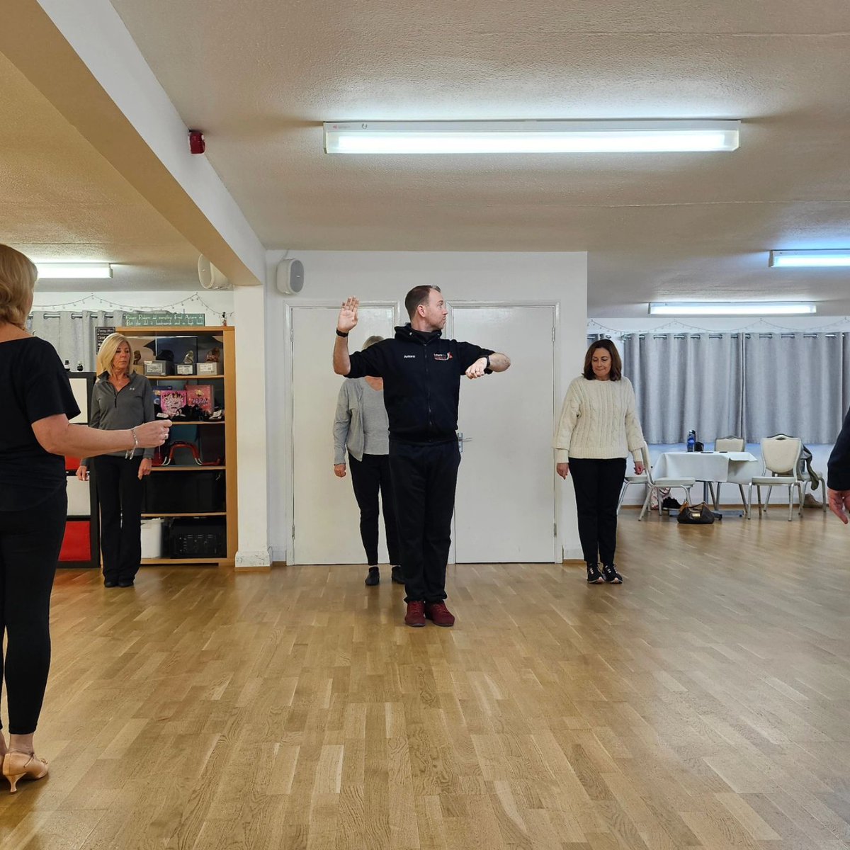 LearnDance's tweet image. Heard a great quote the other day, that it&apos;s not work when you do what you love, it&apos;s a passion!

At #learntodance we&apos;re passionate about passing on the joy of #dance 🕺 💃 ☺️

Why not come along and find out (or check out our online lesso... - buff.ly/4eQzxhN