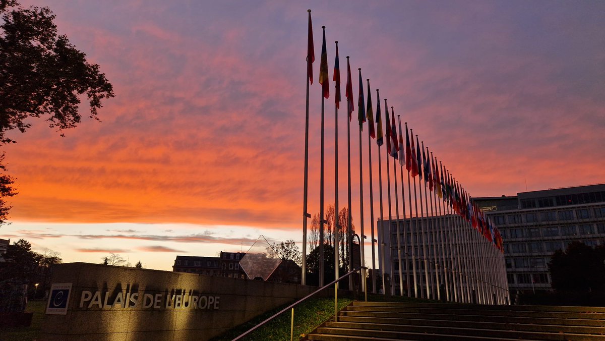 Šodien <a href="/coe/">Council of Europe</a> Cilvēktiesību koordinācijas komiteja, kas vada Eiropas Padomes starpvaldību darbu cilvēktiesību jomā, tās birojā ievēlēja Latvijas pārstāvi Elīnu Luīzi Vītolu. 

Congratulations, <a href="/elinalvitola/">Elīna Luīze Vītola</a>, for being elected to CoE CDDH Bureau!