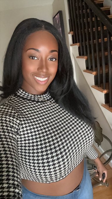 Sexologist Tyomi Morgan, ACS - Happy Holidays y’all https://t.co/EcVE07XOsq