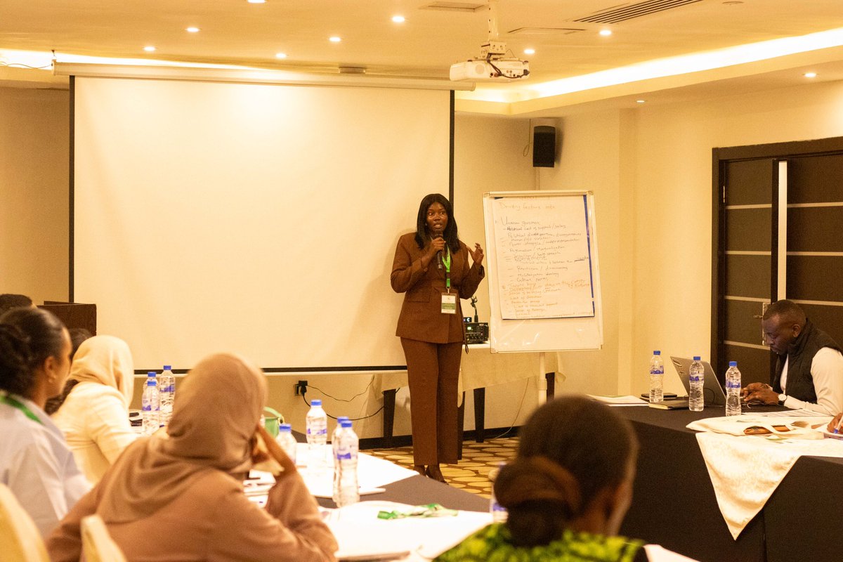 Bijek Nien tweet media