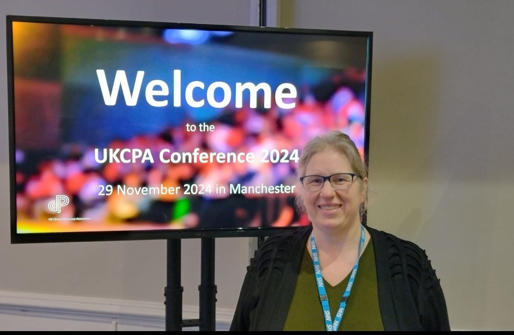 JasmeenIslam's tweet image. Great work from Jennifer Southern, Senior Clinical Pharmacist @cwpnhs, presenting at @UKCPA   workshop today on mind and body, connection between physical and mental health #UKCPAConf