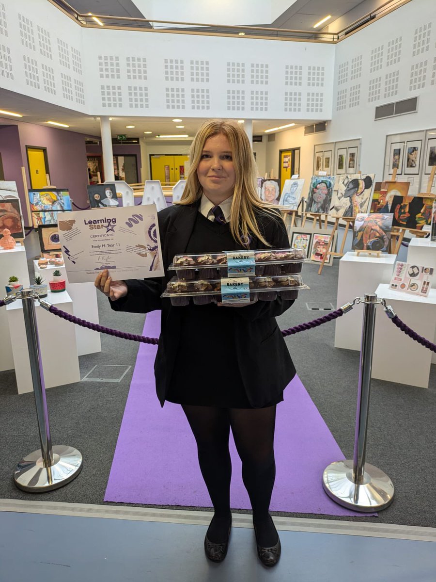 OACarlton's tweet photo. A huge congratulations and massive shout out to this week's Learning Star, Emily! It just shows how committed to their learning our Y11 students are! Well done Emily! #LearningStar #Proud https://t.co/YGTojB2Kkz