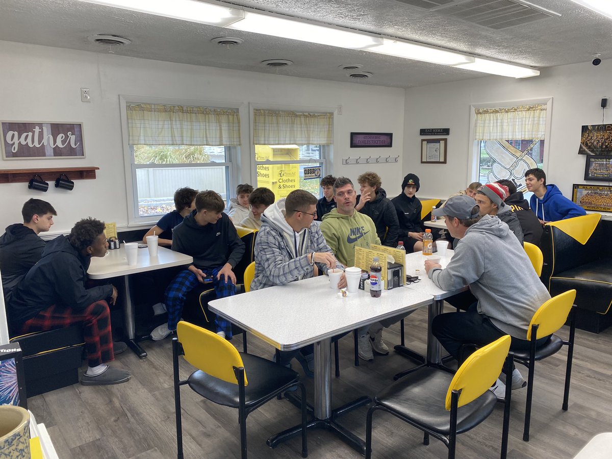 Team breakfast before the season opener tonight vs Independence. #AllFunNoFear
#ForEachOther