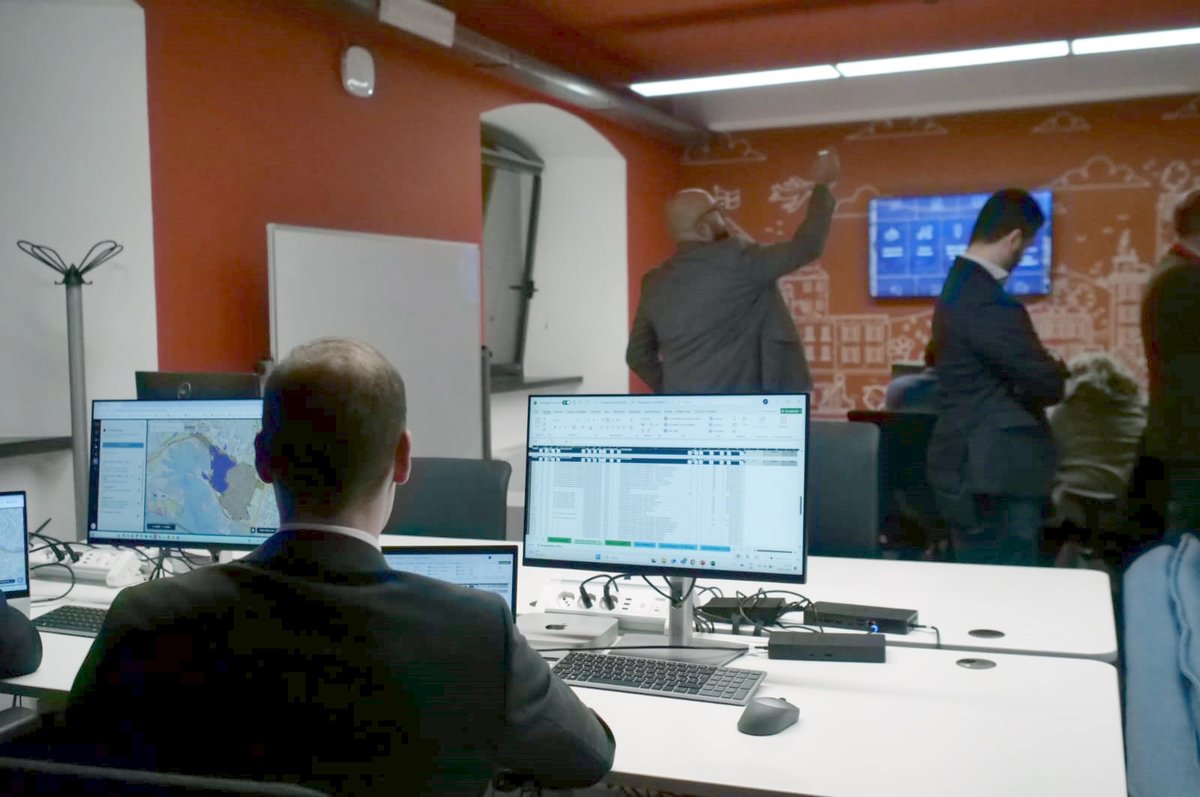 L’ECONOMIA CIRCOLARE HA CHIUSO IL PROGRAMMA DI CONFERENZE ALLA GENOVA SMART WEEK 2024 
#evento #SostenibilitàeInnovazioneSostenibile
bloginnovazione.it/economia-circo…