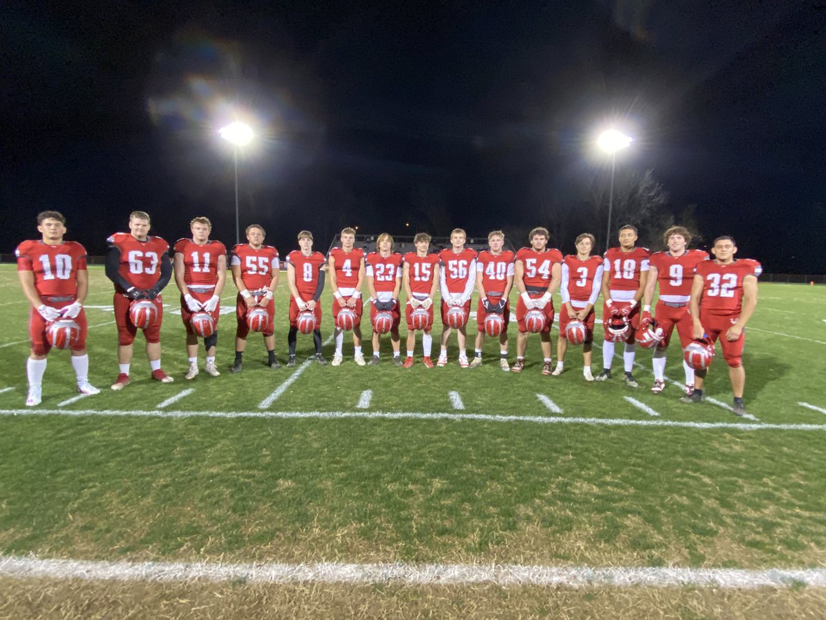 sarahstrutt2's tweet image. This is the last time this group will play on this field tonight. You are the definition of hard work,and no one can take that away from you.  Look up in the stands tonight, take it all in.❤️@CoachHarless55 @coachaliveto @CoachRooklin @Coach_Meeks17