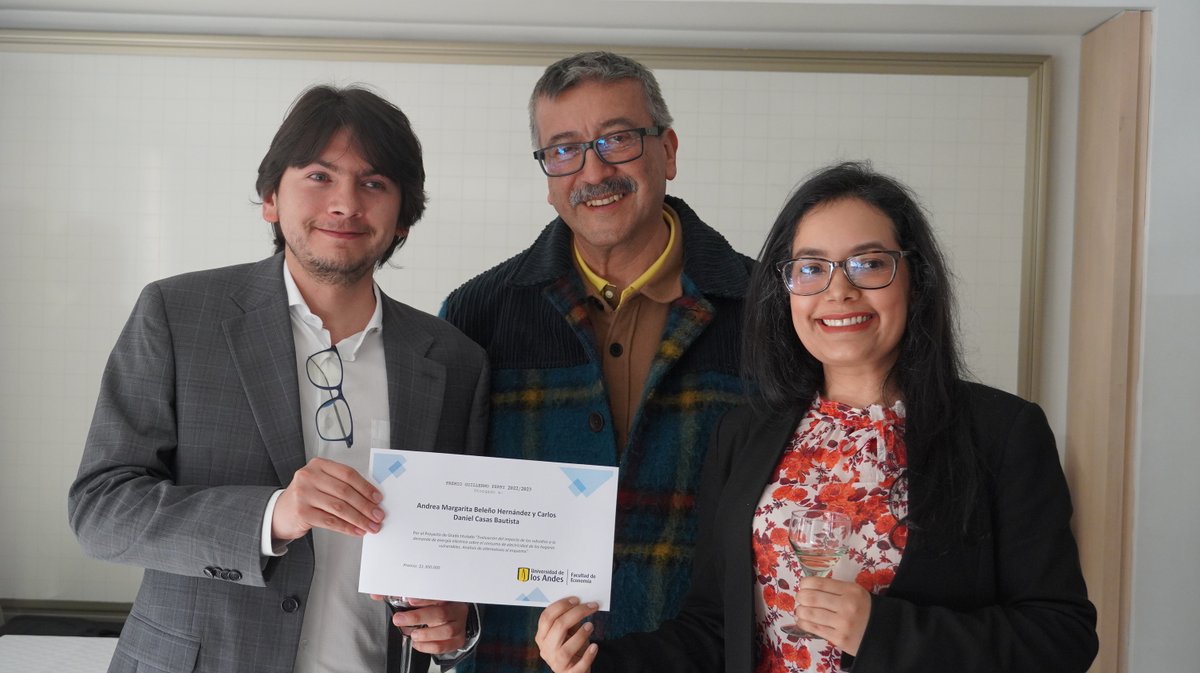 Economía Uniandes tweet media