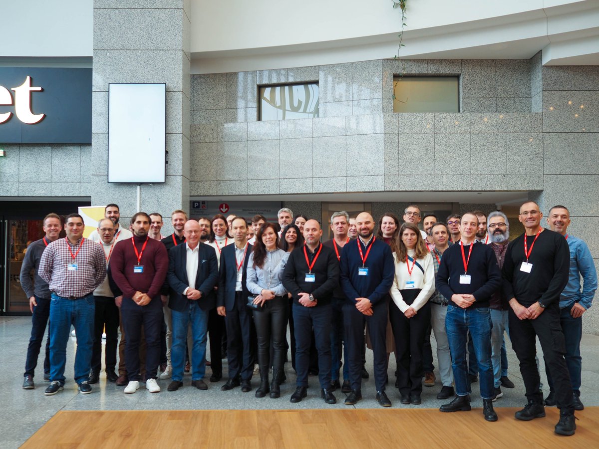 #POLIIICE #2ndPilot successfully took place in #Paris on 26-27/11/2024.The Pilot was supported by technical providers,#LEAs,research organizations and external invitees who contributed with valuable insights and comments.A big thank to #Nokia for hosting the event.
#horizoneu