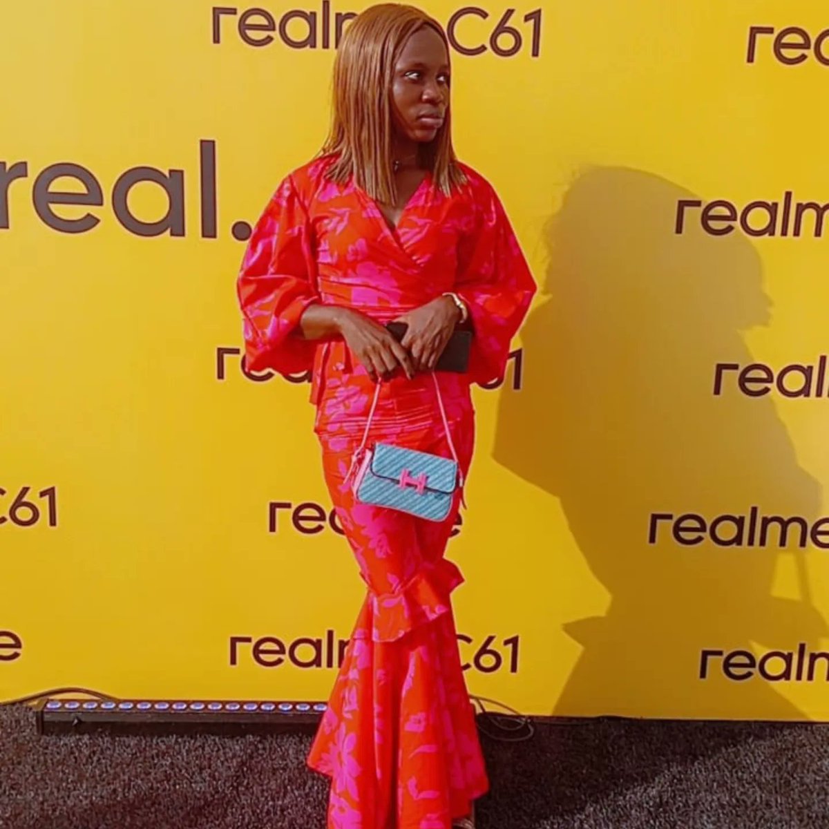 ur_godmother's tweet photo. Realme C61 launch
#realmeNigeria
#realmeC61
#C61
#hardtobreak https://t.co/HJrbFBeeOi