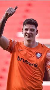 Gonzaaorellano's tweet image. Chila Gómez NO atajará esta tarde en #SanLorenzo por una descompostura.
Orlando Gill está yendo a la concentración en estos momentos.
Facundo Altamirano sería el titular ante Belgrano.