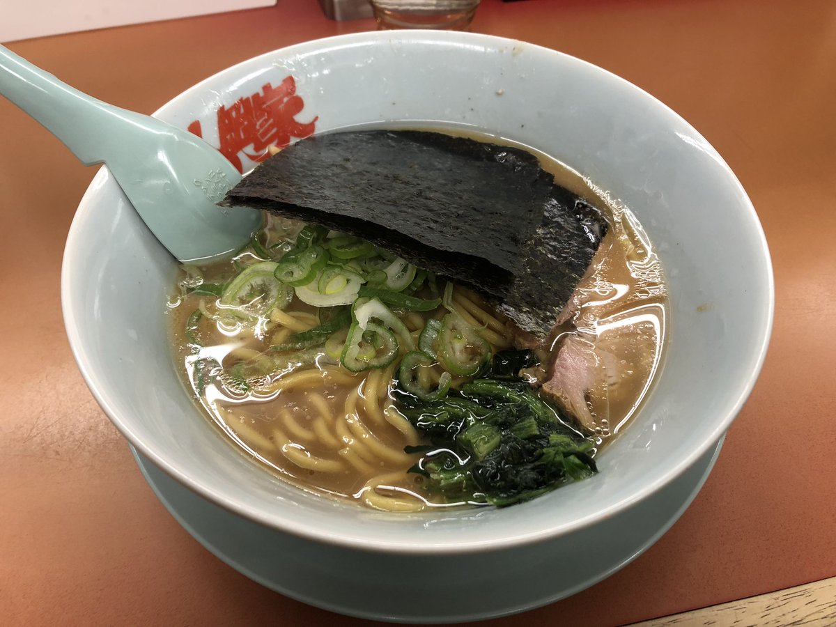 sandarunosuke's tweet image. 昨日の13時半のテンションからの、今現在午前1時半のテンション。