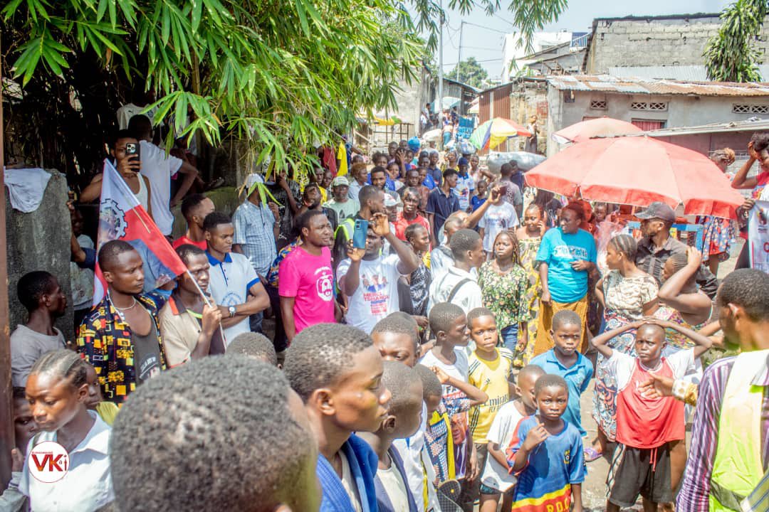 freddy_lubanga9's tweet photo. #Kinshasa_Tshangu

Je tiens à saluer les œuvres de ce grand homme, l’hon. @GaborienM qui vient de réhabiliter la passerelle de Kimpushi reliant les quartiers Kabila et Kayolo dans la commune de Kimbanseke. 

Coup de chapeau Mukubua et plein succès à vous. 

@BillyKambale1 https://t.co/XfEKJeTrm7