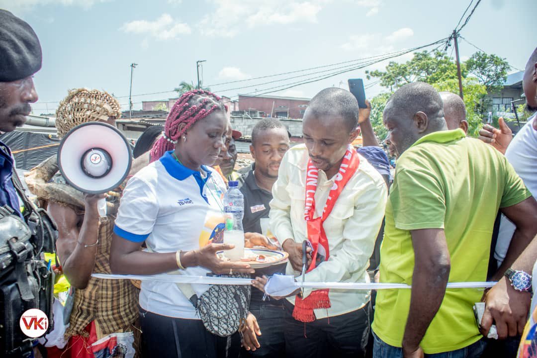 freddy_lubanga9's tweet photo. #Kinshasa_Tshangu

Je tiens à saluer les œuvres de ce grand homme, l’hon. @GaborienM qui vient de réhabiliter la passerelle de Kimpushi reliant les quartiers Kabila et Kayolo dans la commune de Kimbanseke. 

Coup de chapeau Mukubua et plein succès à vous. 

@BillyKambale1 https://t.co/XfEKJeTrm7