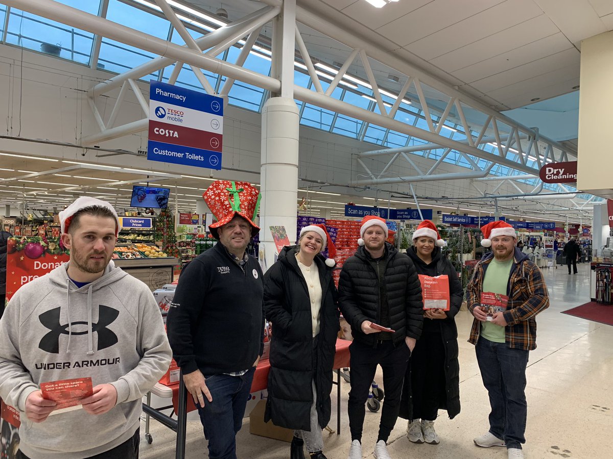 Wendy Howarth (@wlhowarth) on Twitter photo π
πΌπ
πΌπ
πΌ Day two of Tesco Bury winter food drive for FareShare Greater Manchester, thank you to the amazing volunteers from Tesco Head office, Tesco Mobile colleagues, and Tesco property team π
πΌπ
πΌπ
πΌ#fareshare π
πΌπ
πΌπ
πΌ Day two of Tesco Bury winter food drive for FareShare Greater Manchester, thank you to the amazing volunteers from Tesco Head office, Tesco Mobile colleagues, and Tesco property team π
πΌπ
πΌπ
πΌ#fareshare