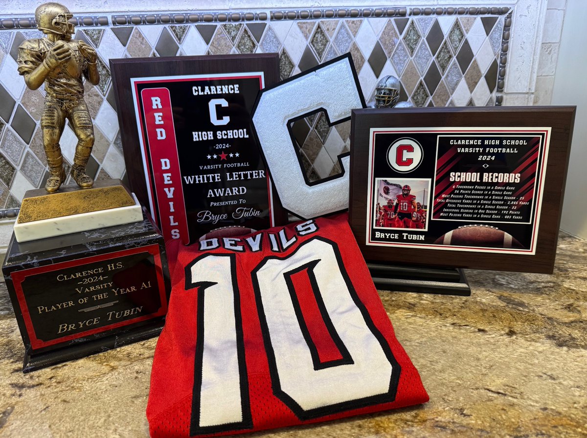Bryce Tubin (@tubinbryce) on Twitter photo What a week! Amazing football banquet to cap off a great season. Also, thank you to the Connolly Cup committee for selecting me as a top 10 finalist for the 2nd straight year. This is the most prestigious football honor in WNY. Our football talent in WNY is off the charts! What a week! Amazing football banquet to cap off a great season. Also, thank you to the Connolly Cup committee for selecting me as a top 10 finalist for the 2nd straight year. This is the most prestigious football honor in WNY. Our football talent in WNY is off the charts!